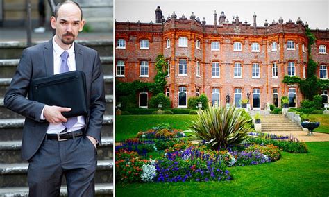 Policeman Admits Having Sex With A Year Old Boy In His Patrol Car While On Duty Daily