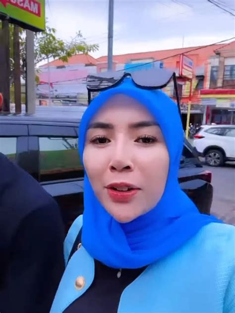 Potret Angga Wijaya Dan Nurul Kamaria Bulan Madu Di Bali Romantis Hot Liputan