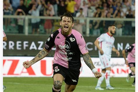 Palermo In Festa Batte Il Padova E Torna In Serie B Dopo 3 Anni