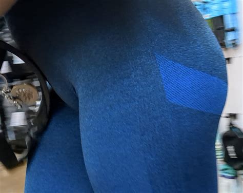 Latina Slut Spandex Leggings Yoga Pants Forum