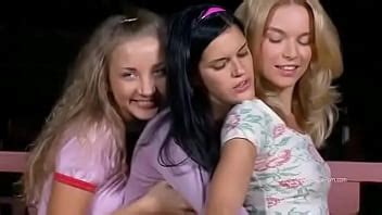 Amigas Lesbias Hacen El Amor Hasta Tener Orgasmos Xvideos