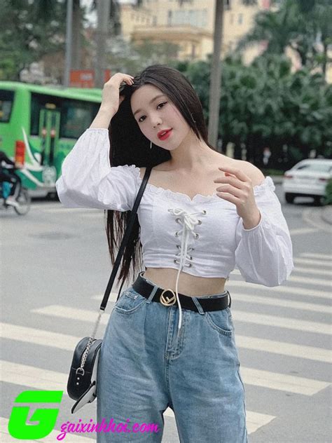 Quỳnh Kool Hot girl diễn viên gây thương nhớ với gương mặt đẹp và thân hình bốc lửa