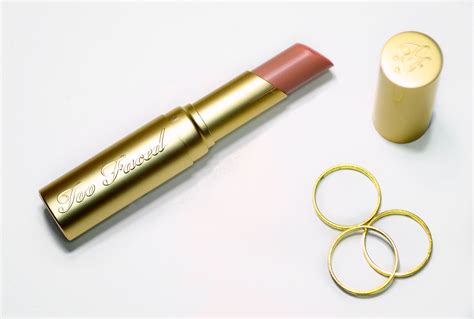 Eight Bit Beauty Too Faced La Creme Lipstick In Nude Beach