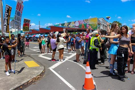 Hilo Pride Draws Rainbow Crowd Celebrating Fabulous Freedom Future