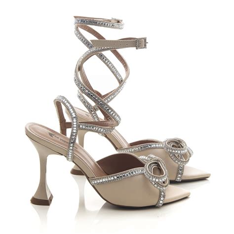 Sandália Feminina Peeptoe Louise Tiras de Pedraria e Laço Infinity Nude Compre Agora