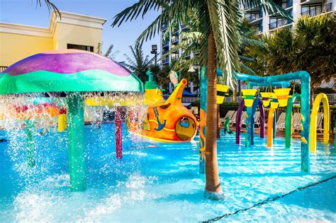 Myrtle Beach Resort With Water Park - Sea Crest Oceanfront Resort