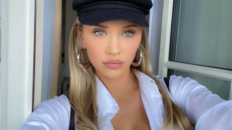 World S Sexiest Hockey Star Mikayla Demaiter Looks Jaw Dropping In Latest Selfie As Fans Fall