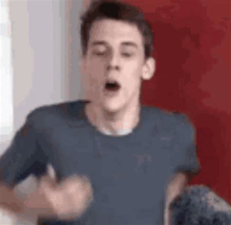 Hot Hot Discover Share GIFs