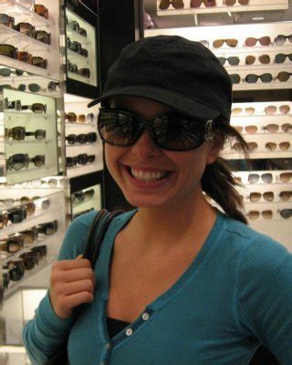 Shopping Porn Pics PICTOA