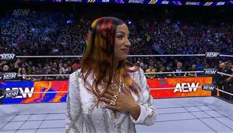 The Wrestling World Reacts To Mercedes Mones Aew Debut Good Morning
