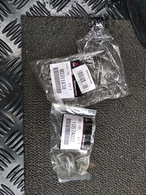 Уплотнитель крышки маслозаливной горловины и клапана сапуна ...