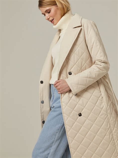 Стеганое пальто