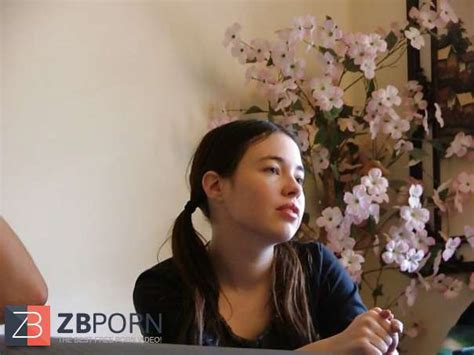 Lindsay Ellis Nostalgia Female Part Zb Porn