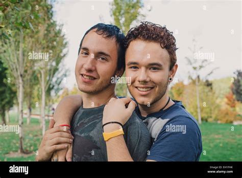 Homme Gay Banque De Photographies Et Dimages Haute R Solution Alamy