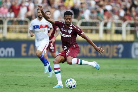 An Lise Fortaleza N O Joga Mal Mas Derrotado No Fim Pelo Fluminense