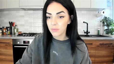 Hot Euro Milf 2023 12 12 0805