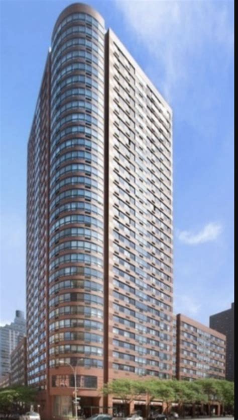 Carnegie Park Condominium at 200 E 94th St - Manhattan, NY | Compass