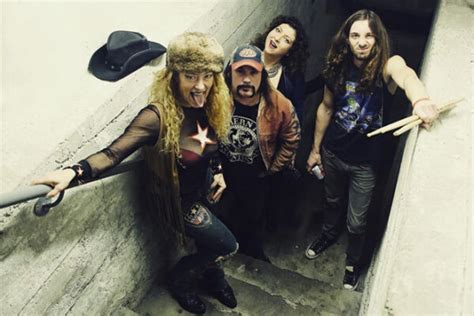 Nashville Pussy Pleased To Eat You Album Review Cryptic Rock