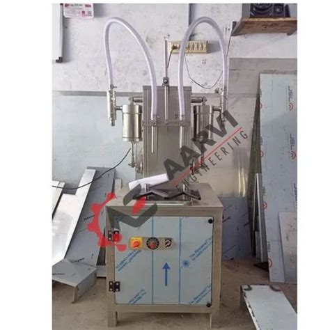 Semi Automatic Bottle Liquid Filling Machine At Rs Semi