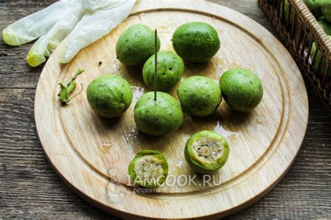 Варенье из грецких орехов (зеленых, с кожурой) — рецепт с фото пошагово
