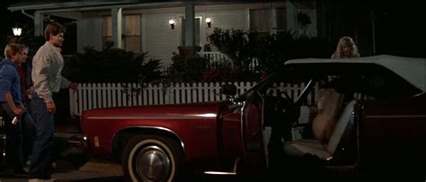 Naked Isabella Rossellini In Blue Velvet