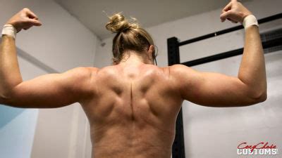 Hot Milf And Taboo Fetishes Sydney Cole In StepMommy Luster For StepDaughter Laydown HDmp