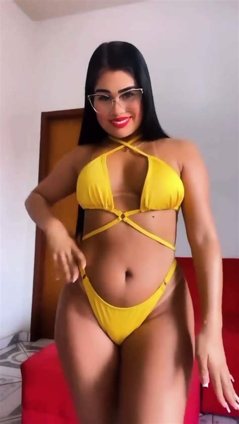 Latina Gata Bronzeada Pt