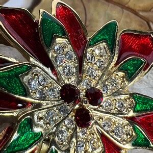 Vintage Christmas Poinsettia Enamel Brooch Holiday Flower Etsy