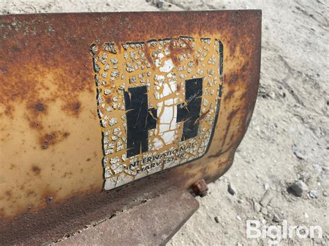 International 7 Fast Hitch Blade Bigiron Auctions