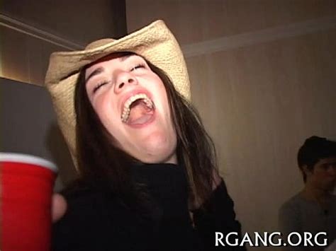 Plump One Eyed Monster In Her Wet Holes XVIDEOS