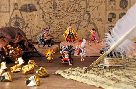 Gashapon One Piece Red — Shin Sekai Manga & Comics
