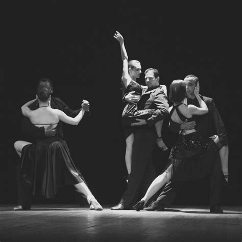 Школа латиноамериканских танцев в Москве - Spicy Salsa