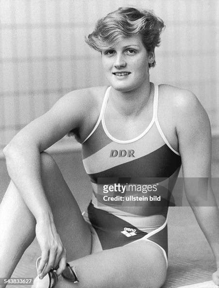 9 Hot Sexy Kristin Otto Bikini Pics