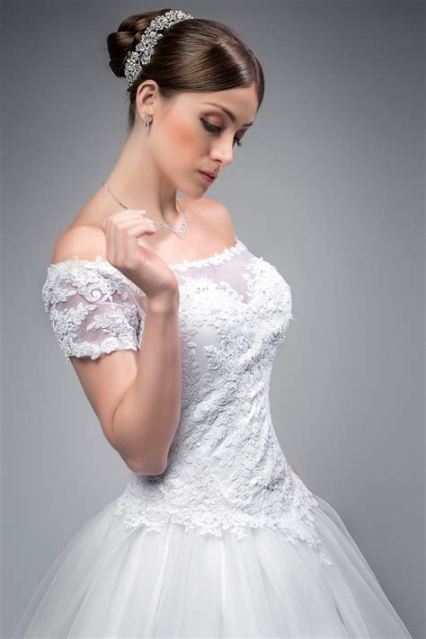 VESTIDO DE NOVIA CORTE PRINCESA - Bellísima Casa de novias