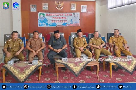 Kementerian Siaran Pers Kemenparekraf Serahkan Sertifikat Akreditasi