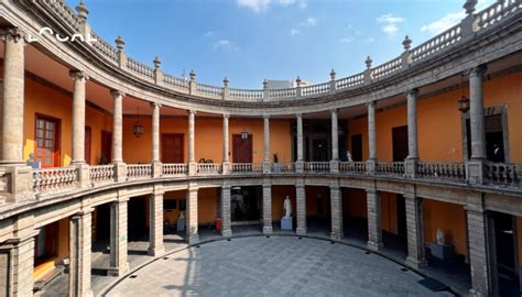 De Palacio A Un Hermoso Recinto El Museo Nacional De San Carlos