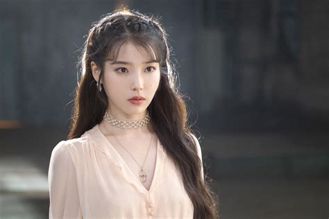 Iu Laptop Wallpapers Top Free Iu Laptop Backgrounds Wallpaperaccess