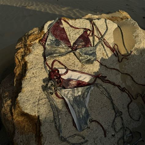 CENTURY set bikini ánh bạc ánh đỏ Shopee Việt Nam