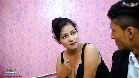 Desi Sexy Girl Hardcore Fuck With Her Boyfriend When She Was Alone At Home Full Movie Xhamster