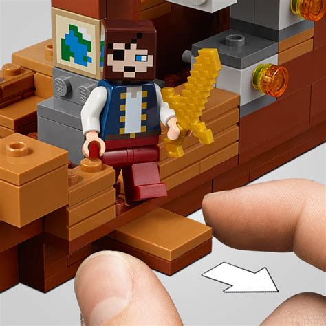 Конструктор Minecraft (Майнкрафт) 21152 Приключения на пиратском ...
