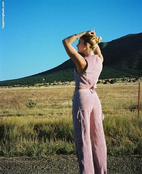 Willow Shields Nude OnlyFans Leaks Fappening Page FappeningBook