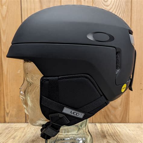 Oakley Mod Mips Helmet Matte Black Odyssey Surf Snow Style