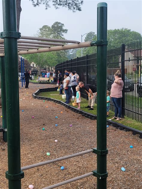 Photos – Foxwood HOA