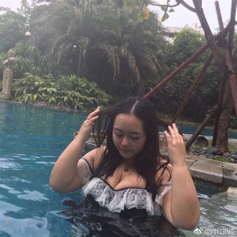 Nhan sắc thật của các hot girl mạng xã hội Trung Quốc vẫn khiến cho nhiều người phải ngã ngửa