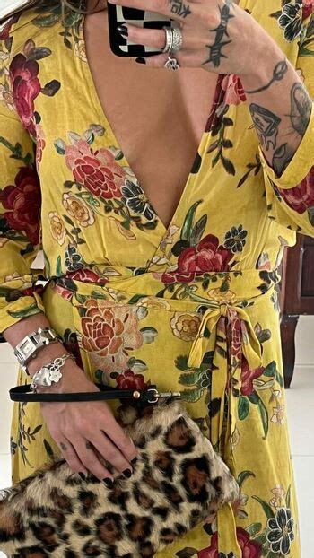 Mulher Melao Renata Frisson Melaooficial Mulhermelao Nude OnlyFans Photo The