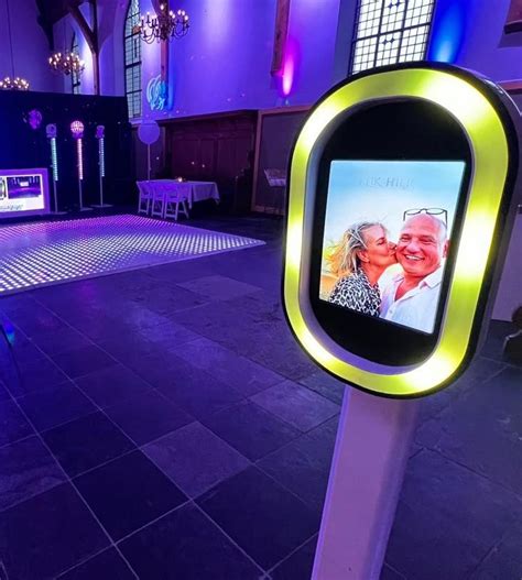 Moderne Photobooth Huren Video En Onbeperkt Printen