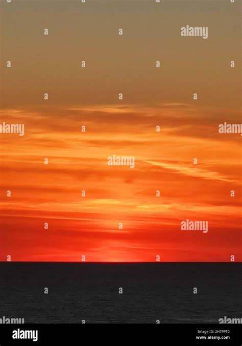 Beautiful Bright Orange Sunset Sky Stock Photo Alamy