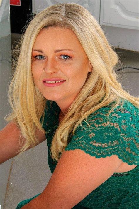 Blonde Niki Model Profile Indexxx