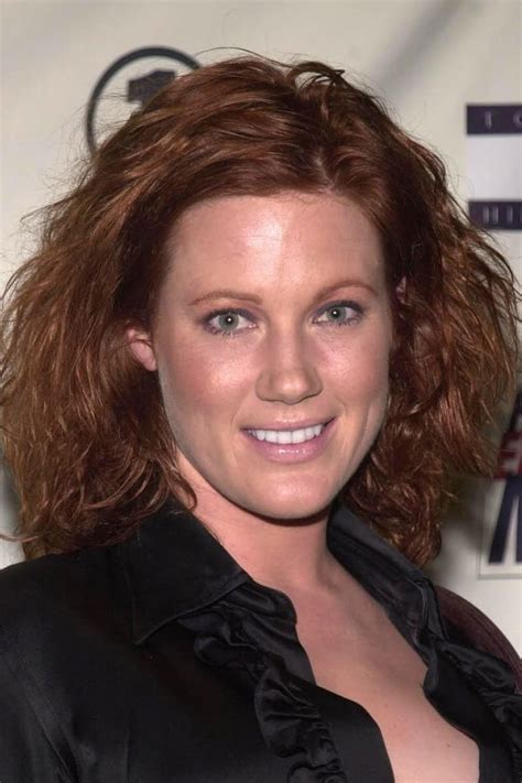 Elisa Donovan Wiki Biography Age Gallery Spouse And More
