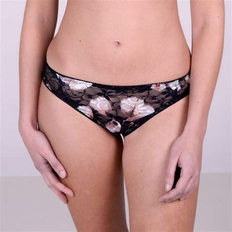 Coudre sa lingerie patrons faciles pour débuter C est du Joly